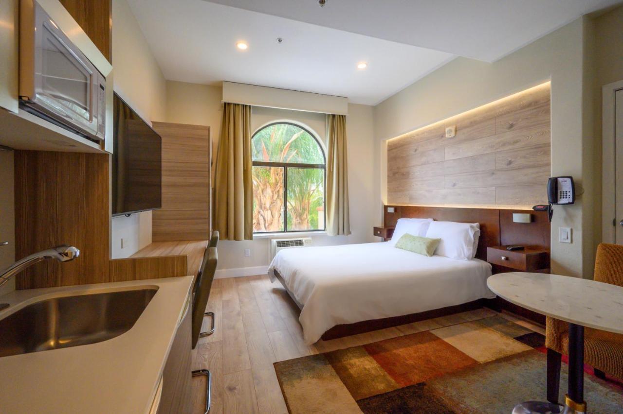 Studios Inn San Jose Bagian luar foto