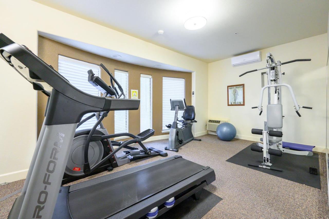 Studios Inn San Jose Bagian luar foto